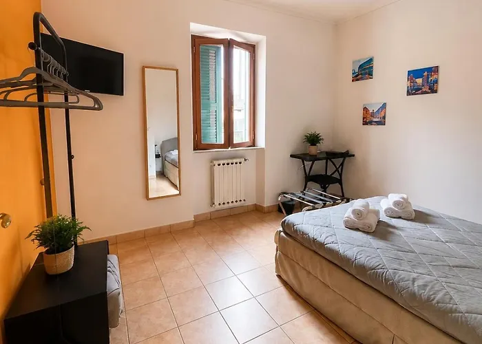 Lux Of The Vatican Apart Otel 4*